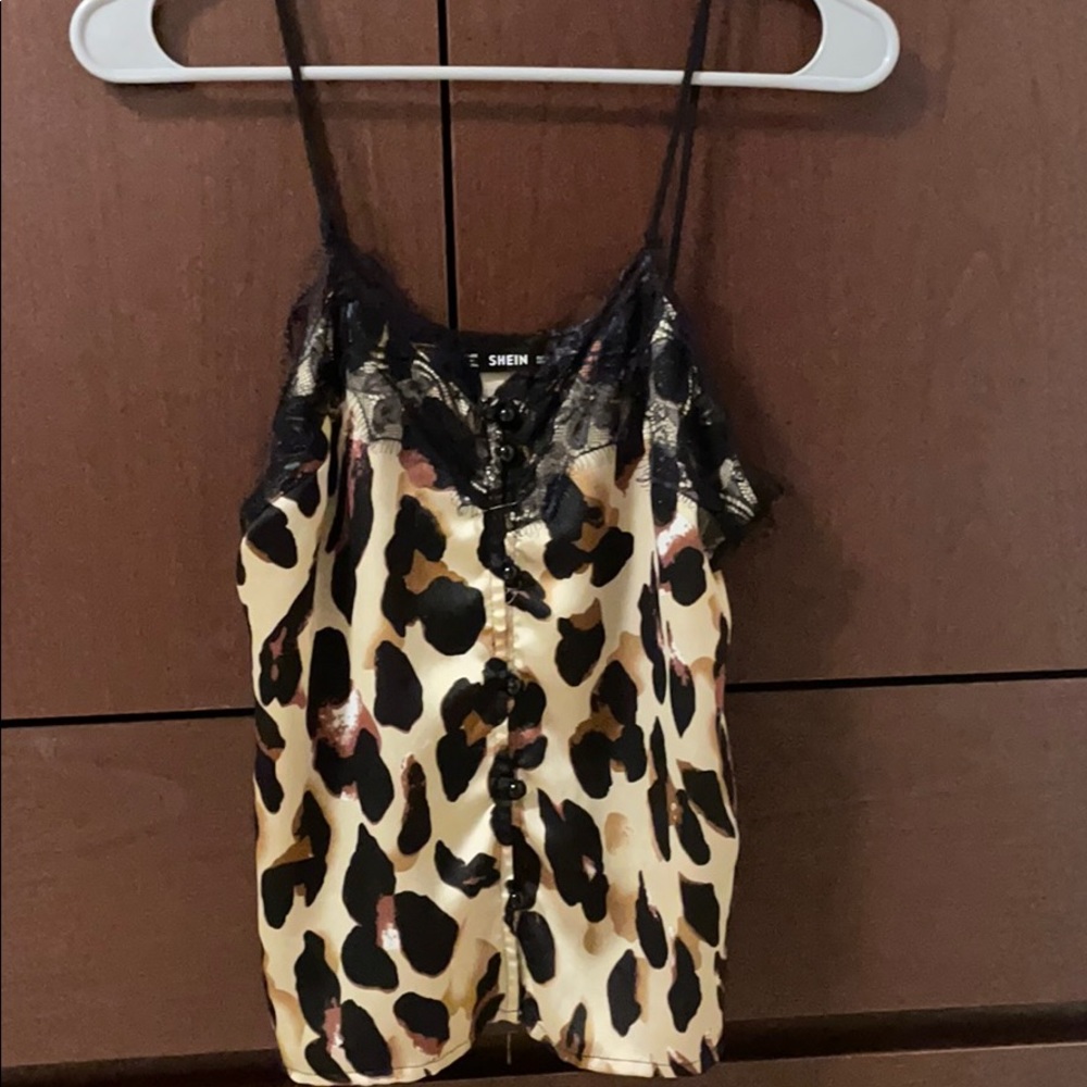 Tank top.